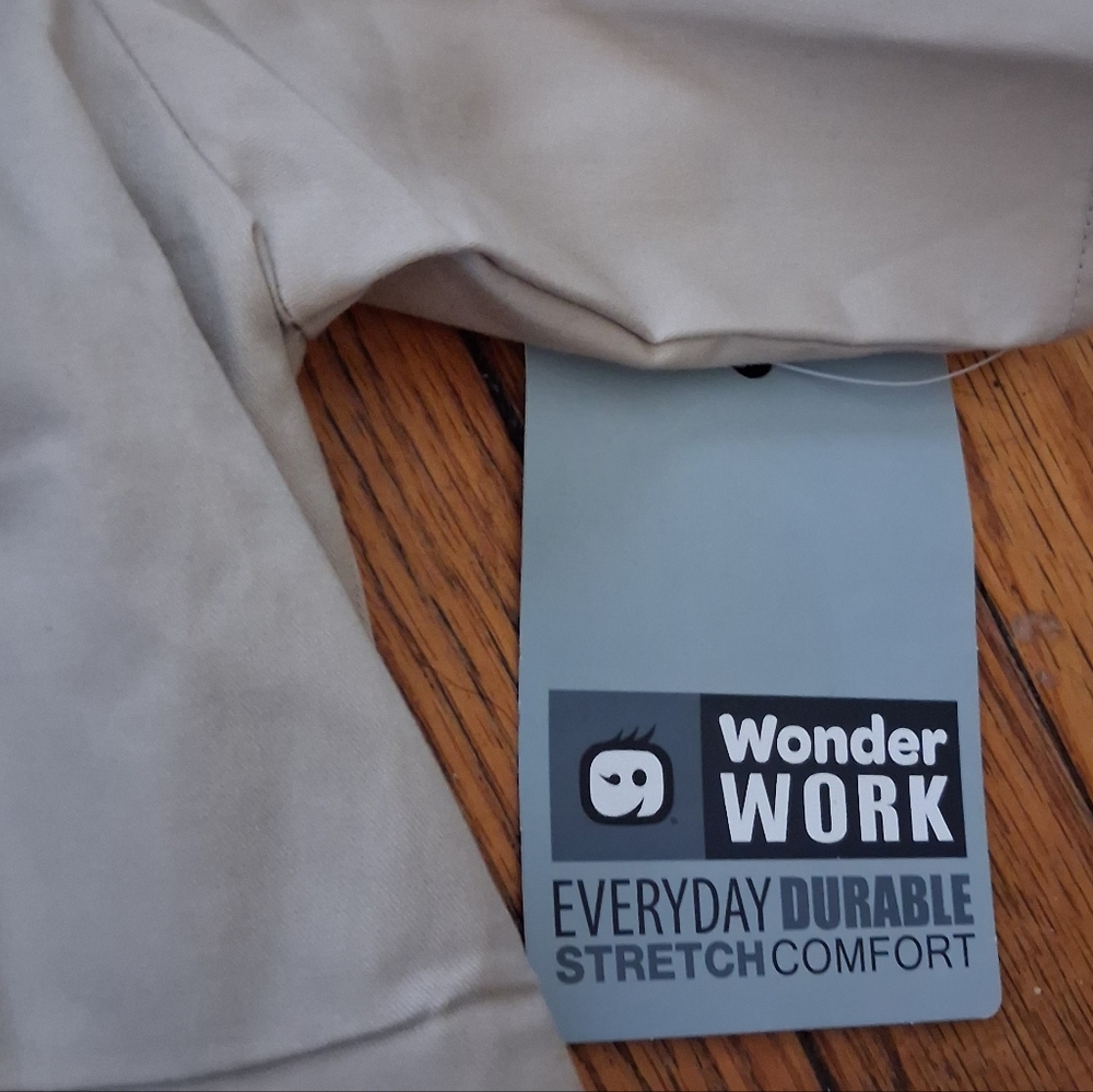 WonderWink Wonder Work - Women's Khaki Uniform Medical Scrub Top. Size 4XL. NWT - Picture 6 of 11